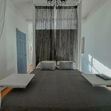 Distrito Condesa Rooms&Studios-3